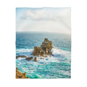 Coastal Waverock Duvet Cover - Scandinavian Aqua Oceanfront